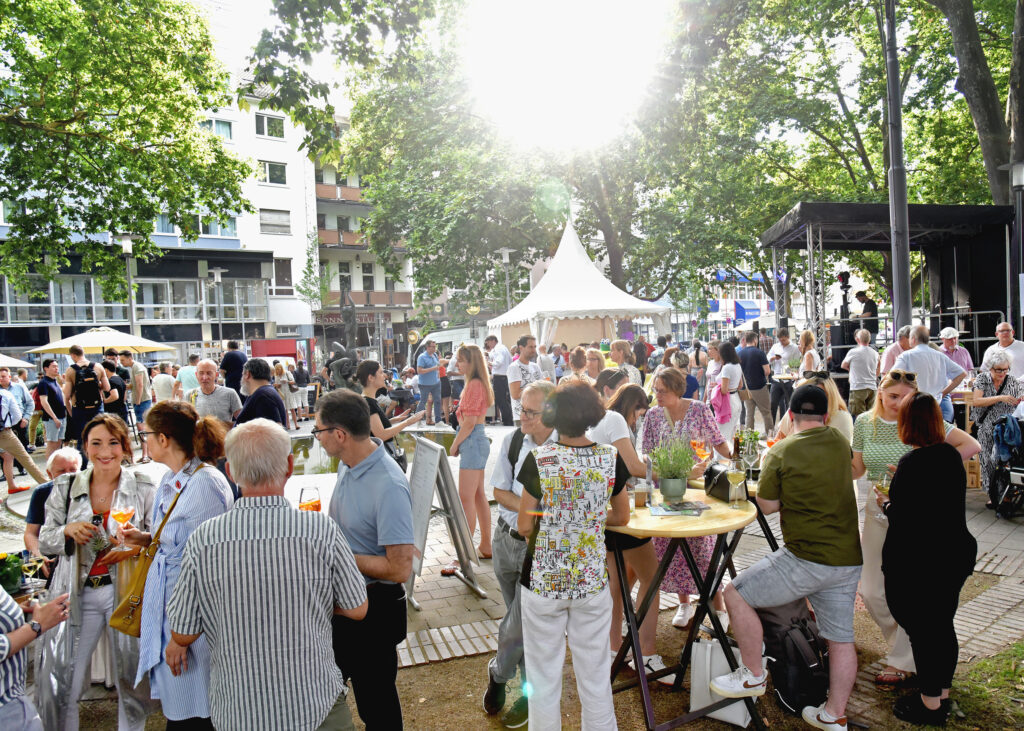 Outdoor Veranstaltung auf dem Ludwigsplatz in Ludwigshafen